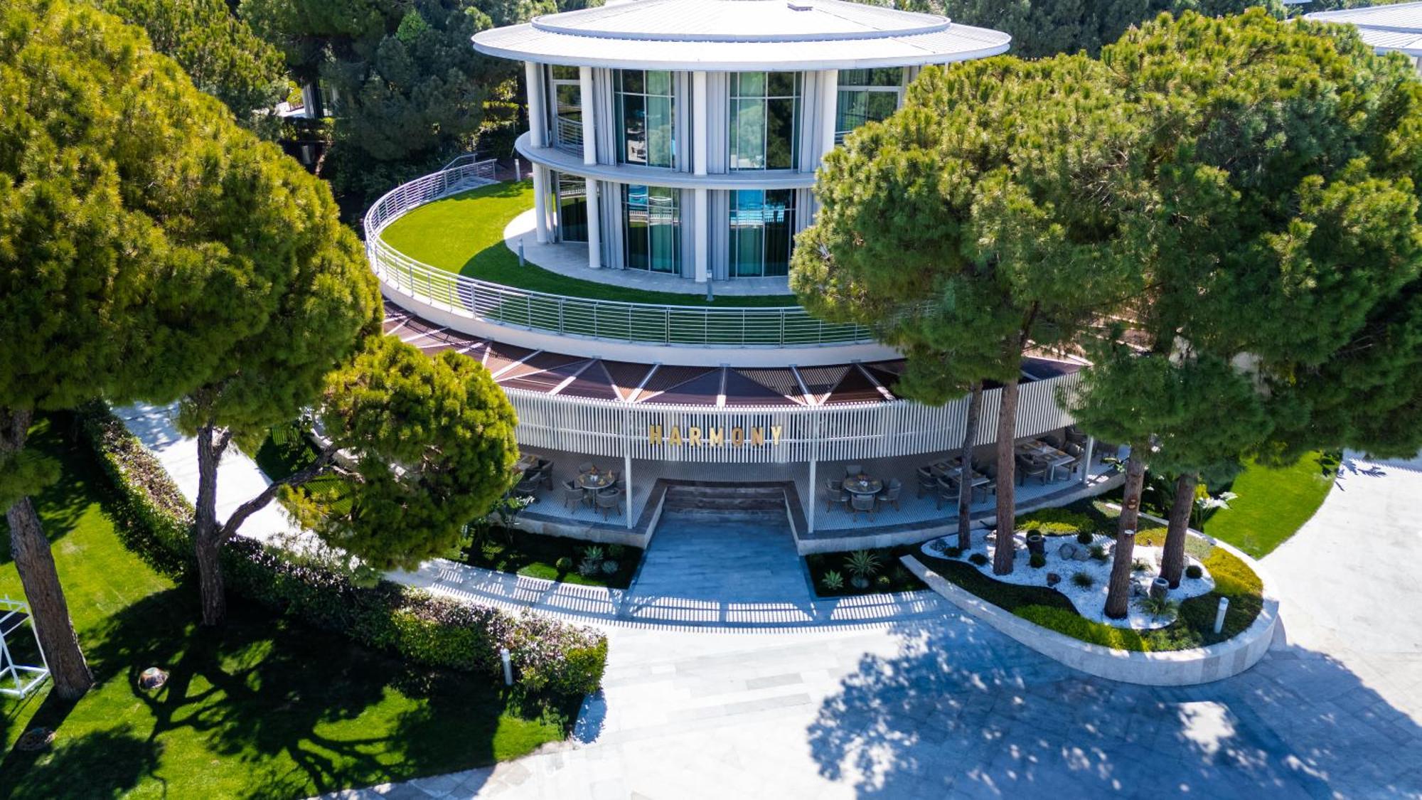 Calista Luxury